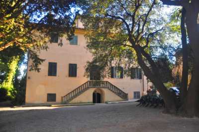 Villa in Vendita a Collesalvetti