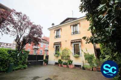 Villa in Vendita a Milano via Giovanni da Verrazzano 19