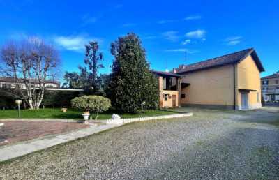 Villa in Vendita a Santa Giuletta via Giuseppe Garibaldi