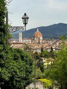 Appartamento in Vendita a Firenze Viale Galileo