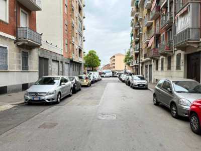 Appartamento in Vendita a Torino via Michele Amari