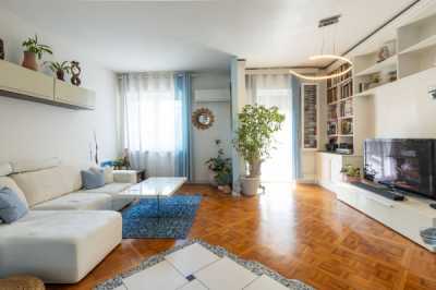 Appartamento in Vendita a Verona via Achille Sacchi 10