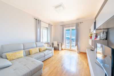 Appartamento in Vendita a Genova via Cesare Cabella Castelletto