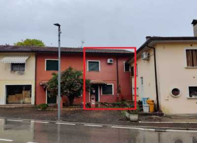 Villa a Schiera in Vendita a Pasiano di Pordenone via Garibaldi 70 Cecchini