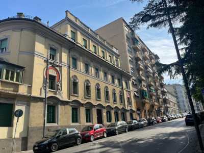 Appartamento in Affitto a Trieste via San Giacomo in Monte 2