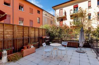 Appartamento in Vendita a Bologna via San Felice 25