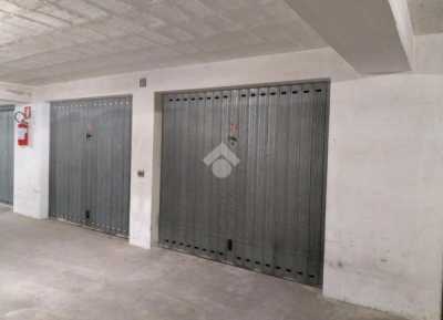 Box Garage in Vendita a Lugo Piazza g Carducci