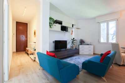 Appartamento in Affitto a Milano via Pietro Ogliari 3