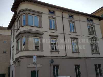 Appartamento in Vendita a Bergamo via Angelo Maj