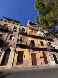 Appartamento in Vendita a Palermo via Cappuccini 151