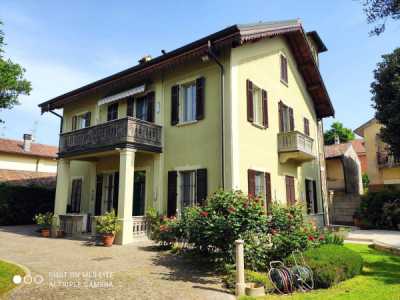 Villa in Vendita a Pavia via Stefano Breventano