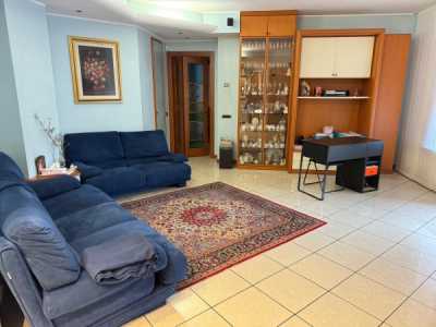 Appartamento in Vendita a Trezzano sul Naviglio via Camillo Benso di Cavour 9