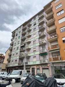 Appartamento in Vendita a Torino via Nizza 235