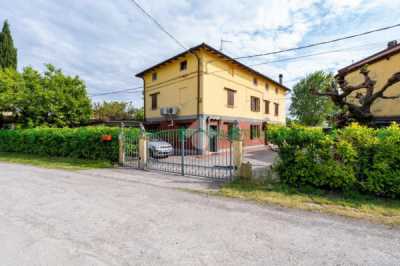 Villa in Vendita a Castelfranco Emilia via Claudia 35