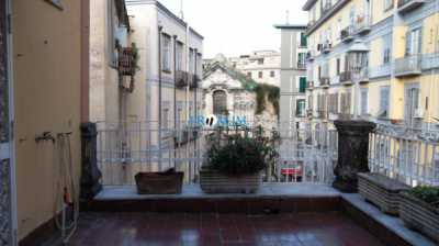 Appartamento in Affitto a Napoli Corso Umberto i