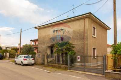 Appartamento in Vendita a Cassano Magnago Giovanni Boccaccio 4