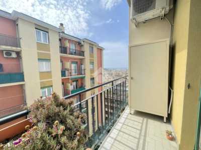 Appartamento in Vendita a Genova via Federico Donaver 16