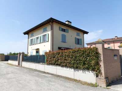 Appartamento in Vendita a Parma via Antonio Azzali 4