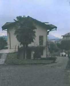 Appartamento in Vendita a Monguzzo via Buerga