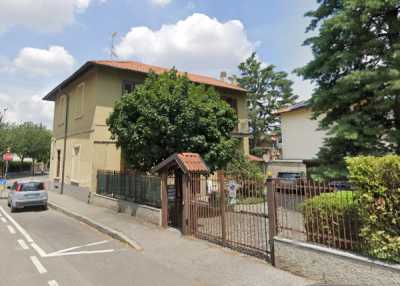 Appartamento in Vendita a Monza via Vittor Pisani 20