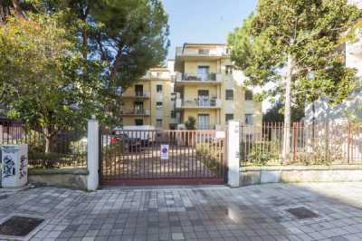 Appartamento in Affitto a Pescara via Ugo Foscolo 27