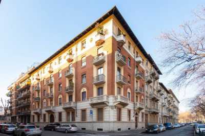 Appartamento in Vendita a Torino via Coazze 2