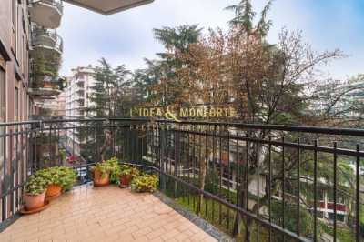 Appartamento in Vendita a Milano via Giuseppe Frua
