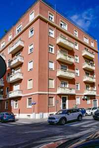 Appartamento in Vendita a Cagliari via Vincenzo Bellini 57