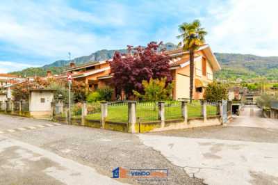 Villa in Vendita a Rifreddo via Monsignor Borghino 20