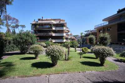 Appartamento in Vendita a Roma via Cassia 570
