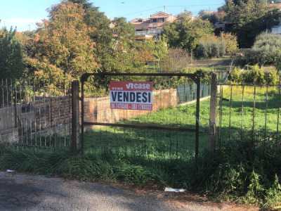Terreno in Vendita a Frascati via Macchia Dello Sterparo