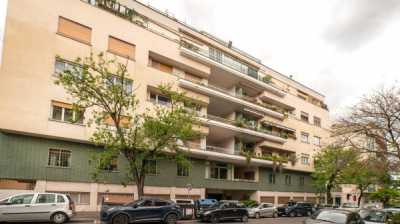 Appartamento in Vendita a Roma via del Giuba 9 00199