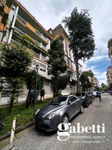 Appartamento in Affitto a Napoli via Nuova San Rocco Napoli