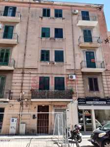 Appartamento in Vendita a Palermo via Oreto Palermo
