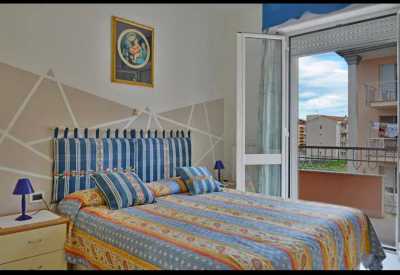 Appartamento in Affitto ad Albenga Rione Tiziano Vadino