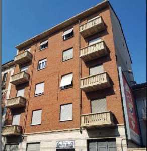 Appartamento in Vendita a Torino Corso Novara 7