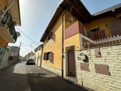 Villa in Vendita a Catania via Adelia 74
