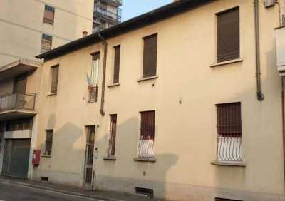 Appartamento in Vendita a Cinisello Balsamo via Curiel 5