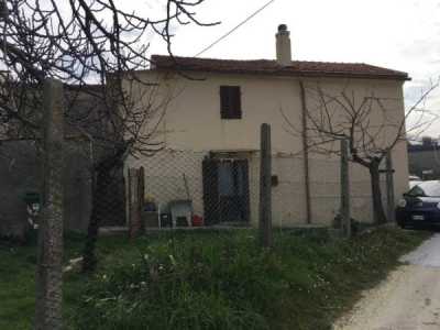 Villa in Vendita a Montemarciano via Gualdo
