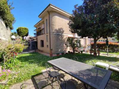 Villa in Vendita a Rignano Flaminio via Antonio Meucci