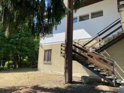 Villa in Vendita a Serramazzoni