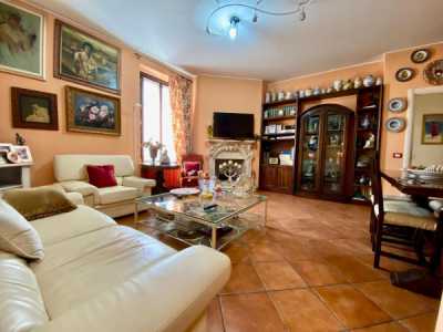 Appartamento in Vendita ad Olgiate Comasco via Angelo e Mary Roncoroni 12