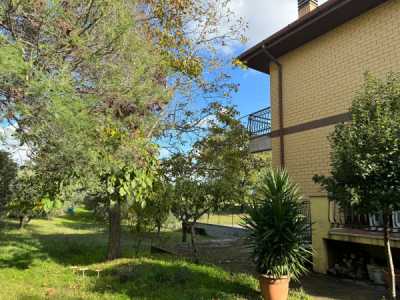 Villa in Vendita a Guidonia Montecelio via Subiaco