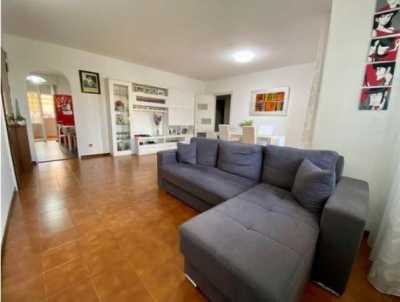 Appartamento in Affitto a Torino via Orbetello