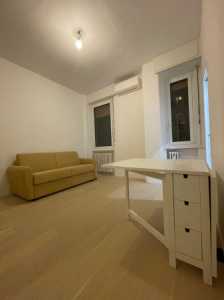 Appartamento in Affitto a Milano via Benedetto Marcello 22