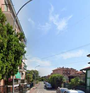 Appartamento in Affitto a Bareggio via Vittorio Veneto