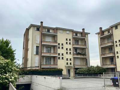 Appartamento in Vendita a Parma via la Spezia 245
