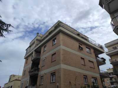 Appartamento in Vendita a Roma via Francesco Nerli