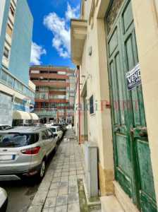 Appartamento in Vendita a Lecce via Filippo Bacile 25