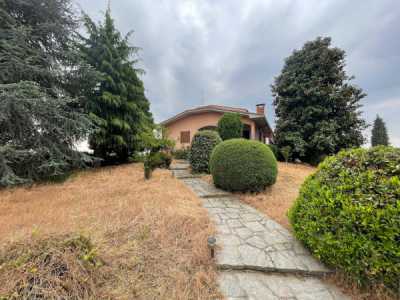 Villa in Vendita a Borgo Vercelli via Vercelli